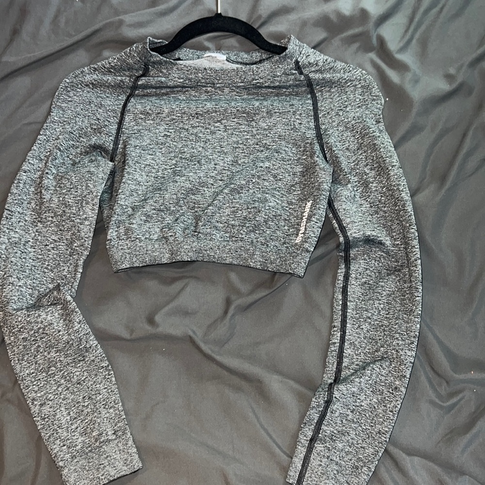 Gymshark Adapt Marl
Seamless Long Sleeve
Crop Top - Black